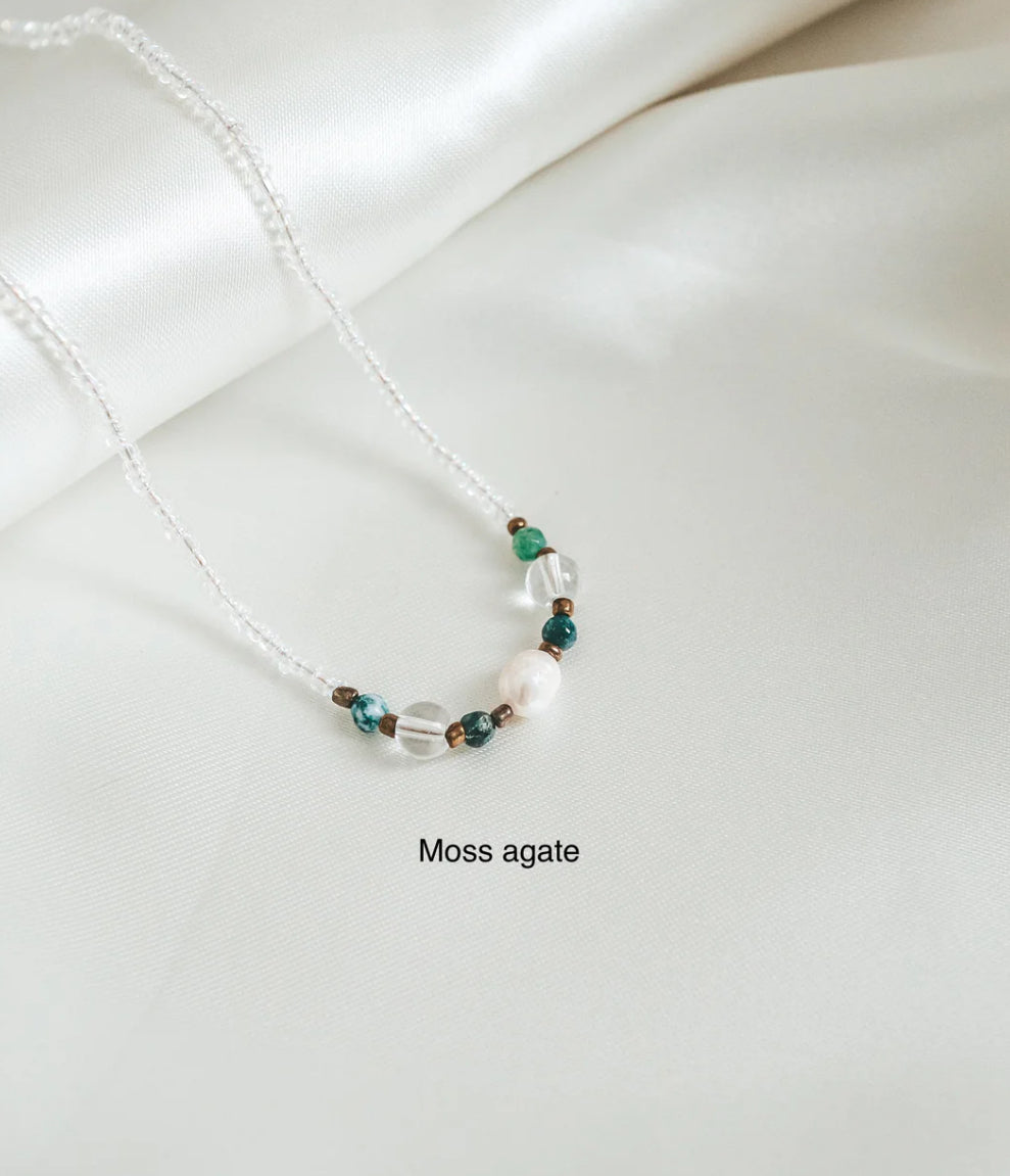 Trawangan Pearl Beaded Necklace (moss agate)