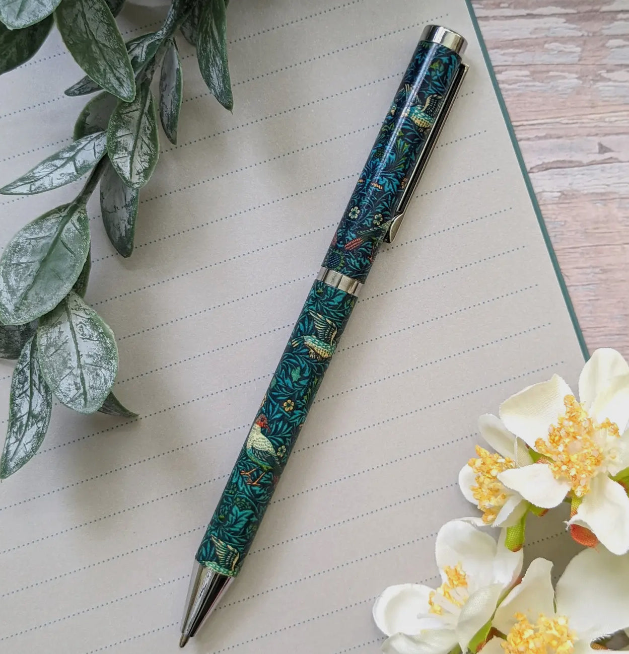 William Morris Pen - Strawberry Thief Or Birds