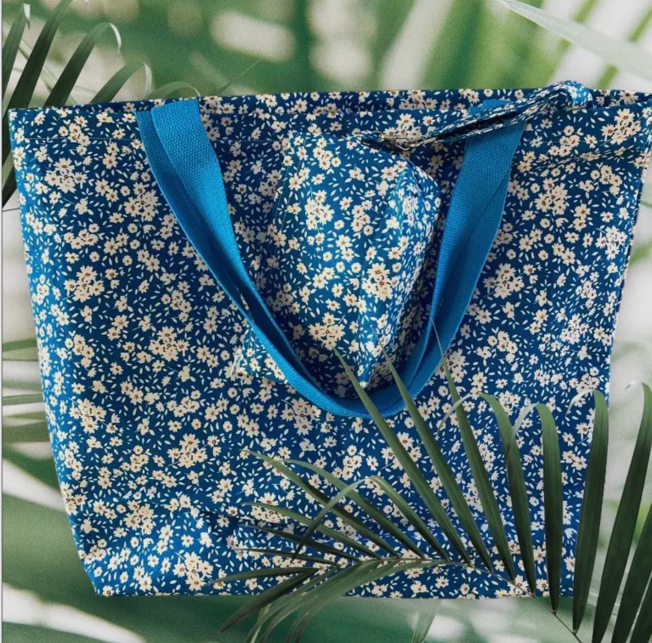 Daisy Fabric Tote Bag with detachable purse - Handmade