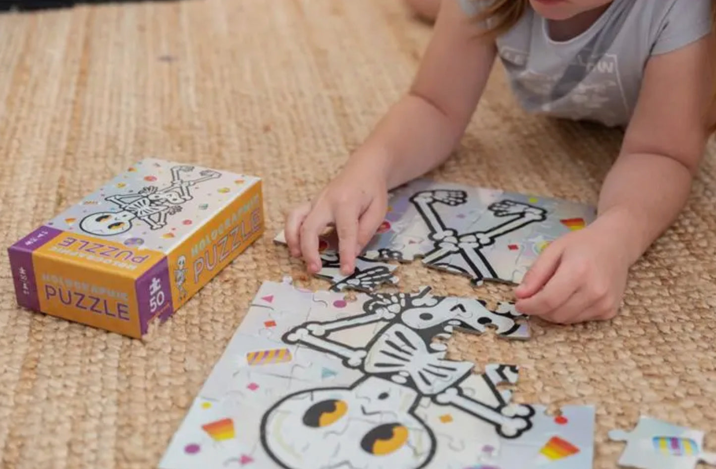 Halloween Fun - 50 piece holographic skeleton puzzle
