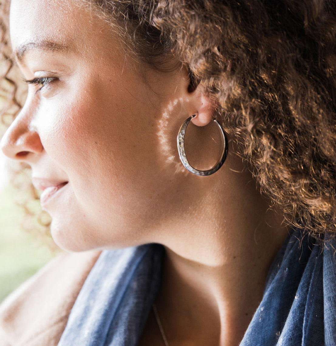 Silver plated irregular hammered open hoop earrings