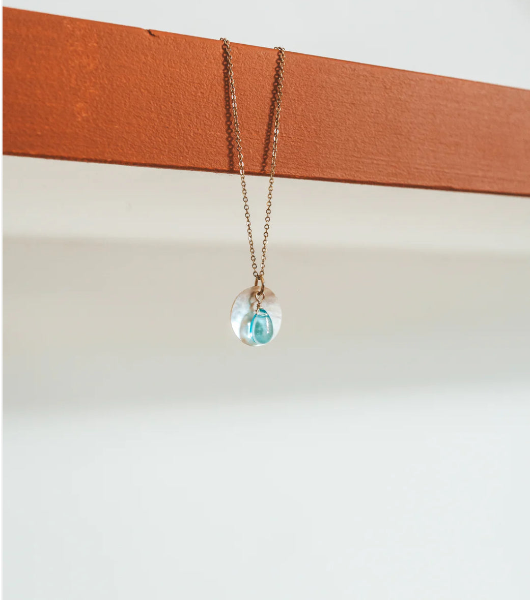 Ocean Breeze Glass Teardrop Akoya Shell Gold Necklace