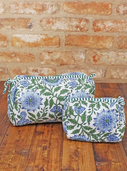 Set/2 Quilted Cotton Wash Bags (blue flowers)