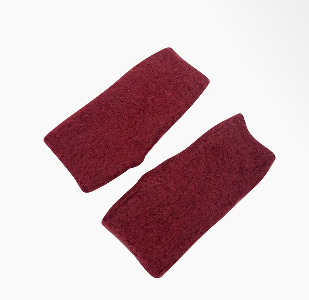 Berry textured knitted wrist warmers