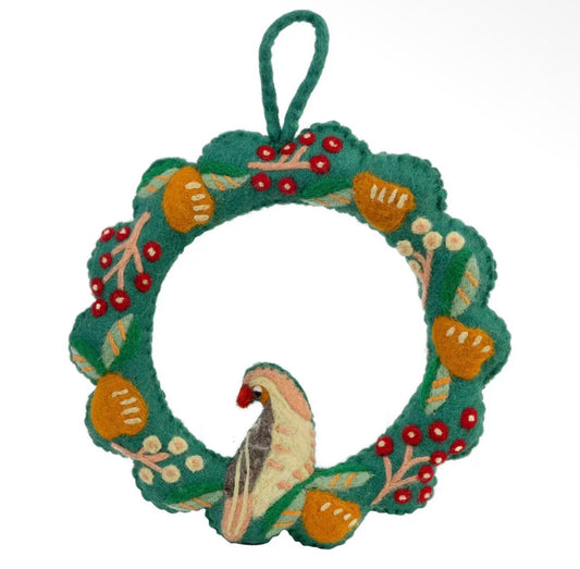 Talking Tables Partridge & Pear Handmade Felt Christmas Wreath – 25cm