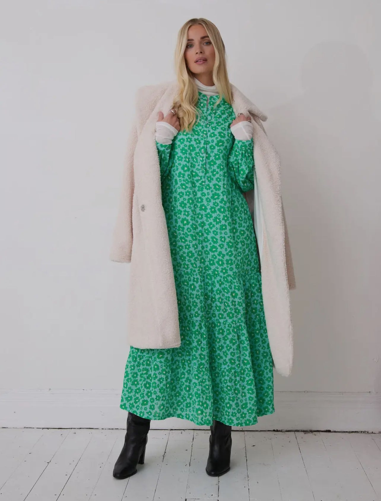 Joni Tiered Floral Jersey Dress - Pink or Green