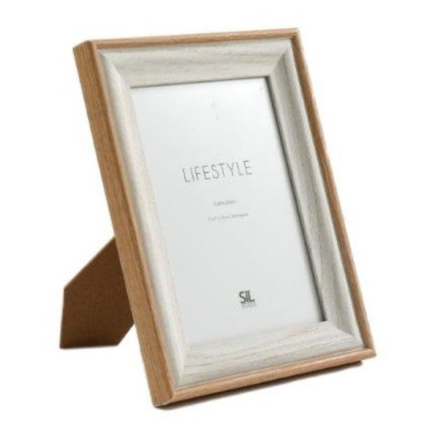 5” x7” Natural wood border photo frame