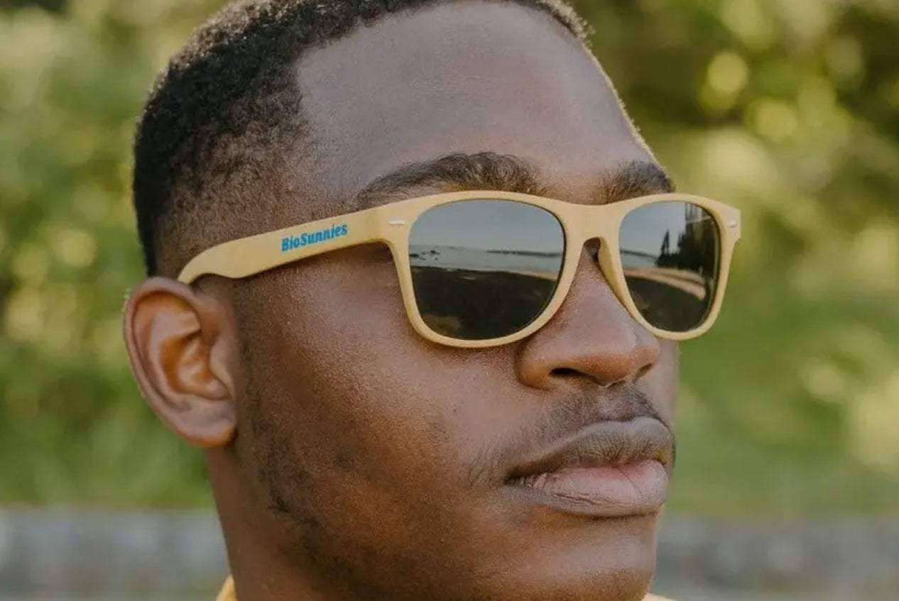 ECO Sunnies - Classic Design Unisex Sunglasses in Coral Pink
