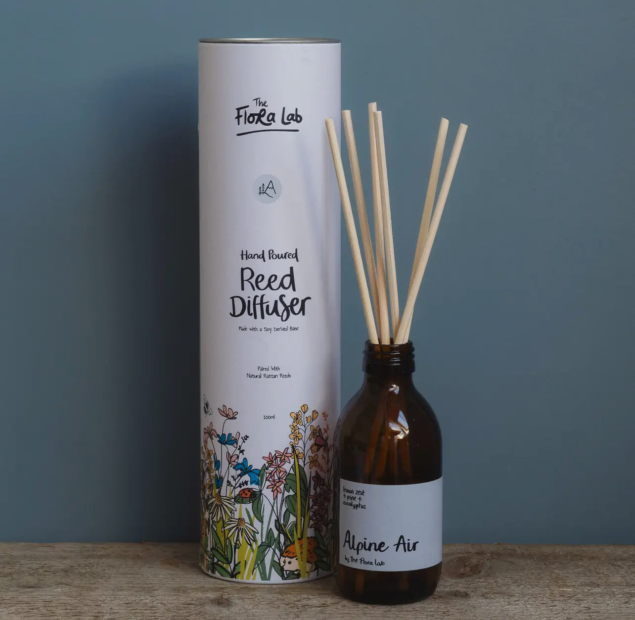 Flora Lab Botanical Reed Diffuser