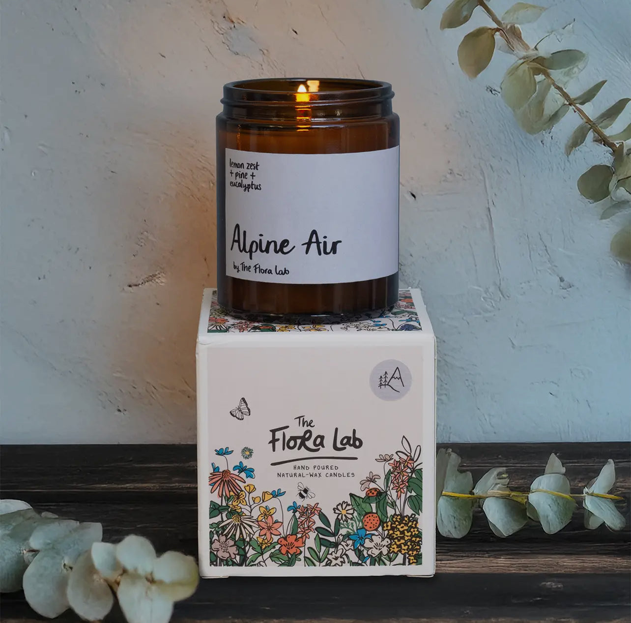 Flora Lab Soy Botanical Jar Candle - 180ml