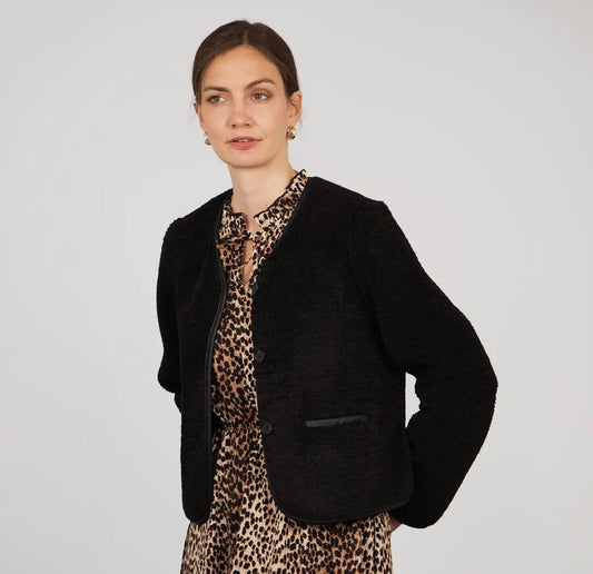 Greta Fleece Short Box Jacket - Black Borg