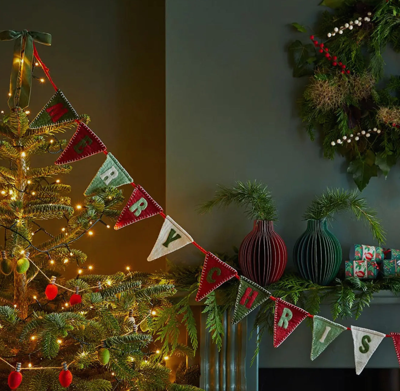 Christmas Light Bulb Garland