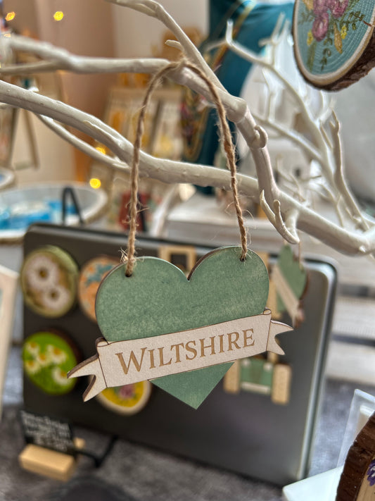 Wiltshire Etched Heart Wooden Keepsake